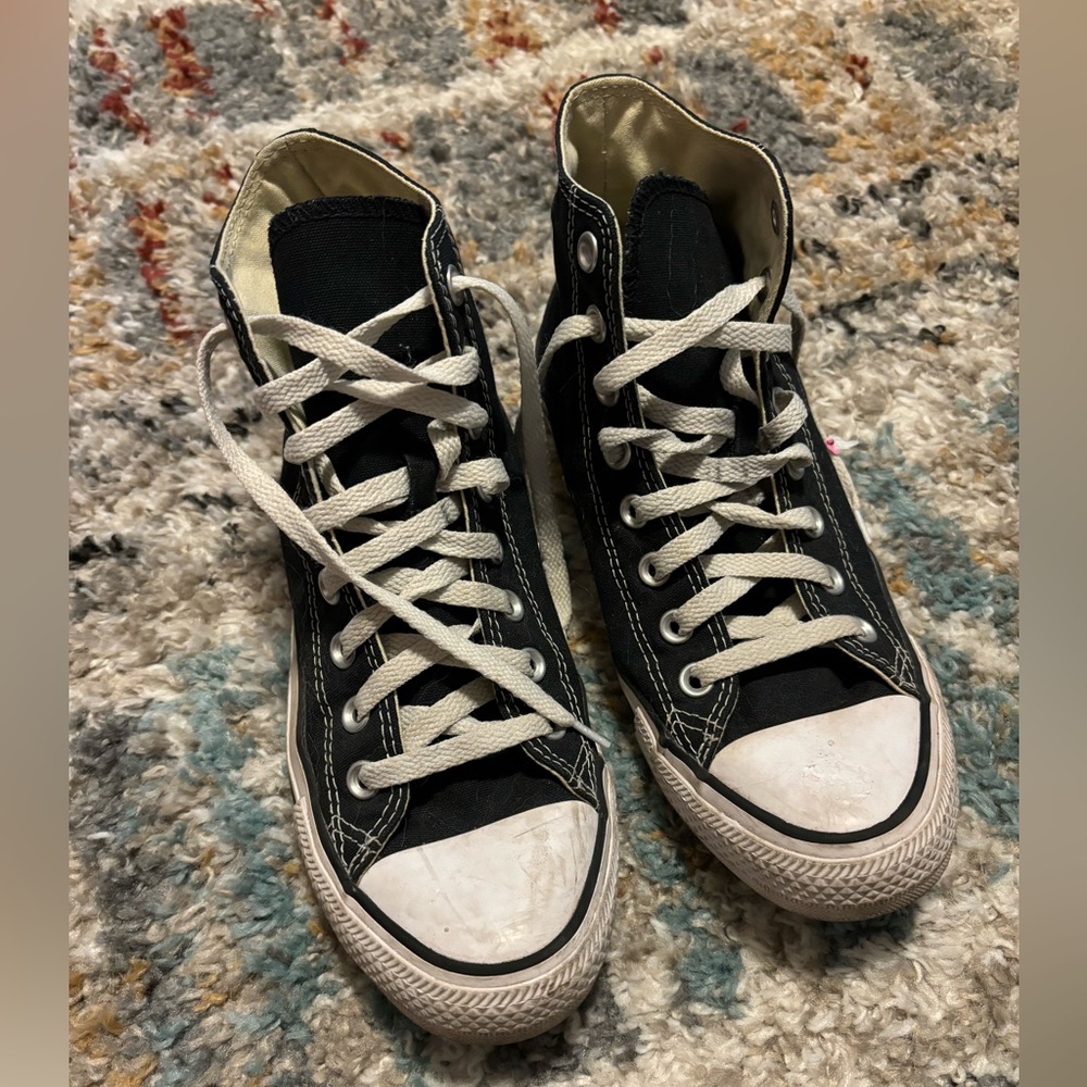 Women’s high top converse